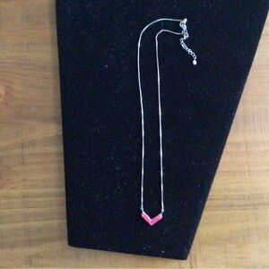 NWOT SILPADA STERLING SILVER PINK QUARTZITE CHEVRON NECKLACE.